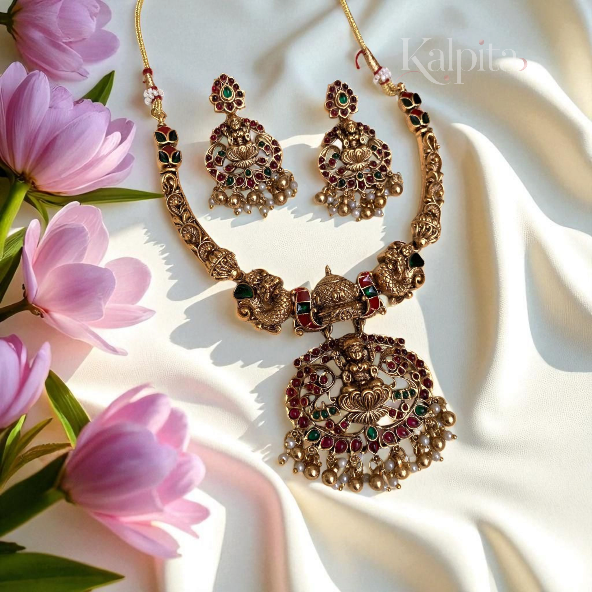Devi Roopam Set