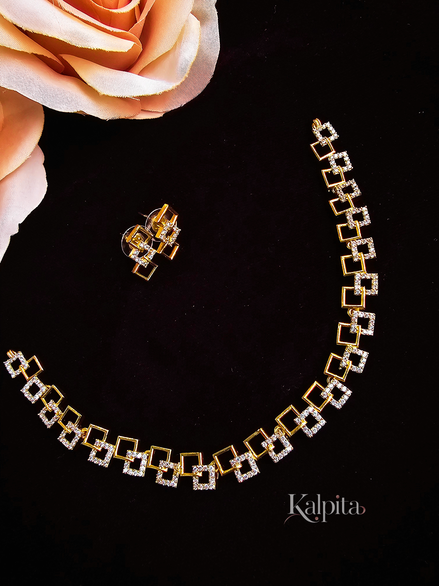 Dazzle Squares Necklace