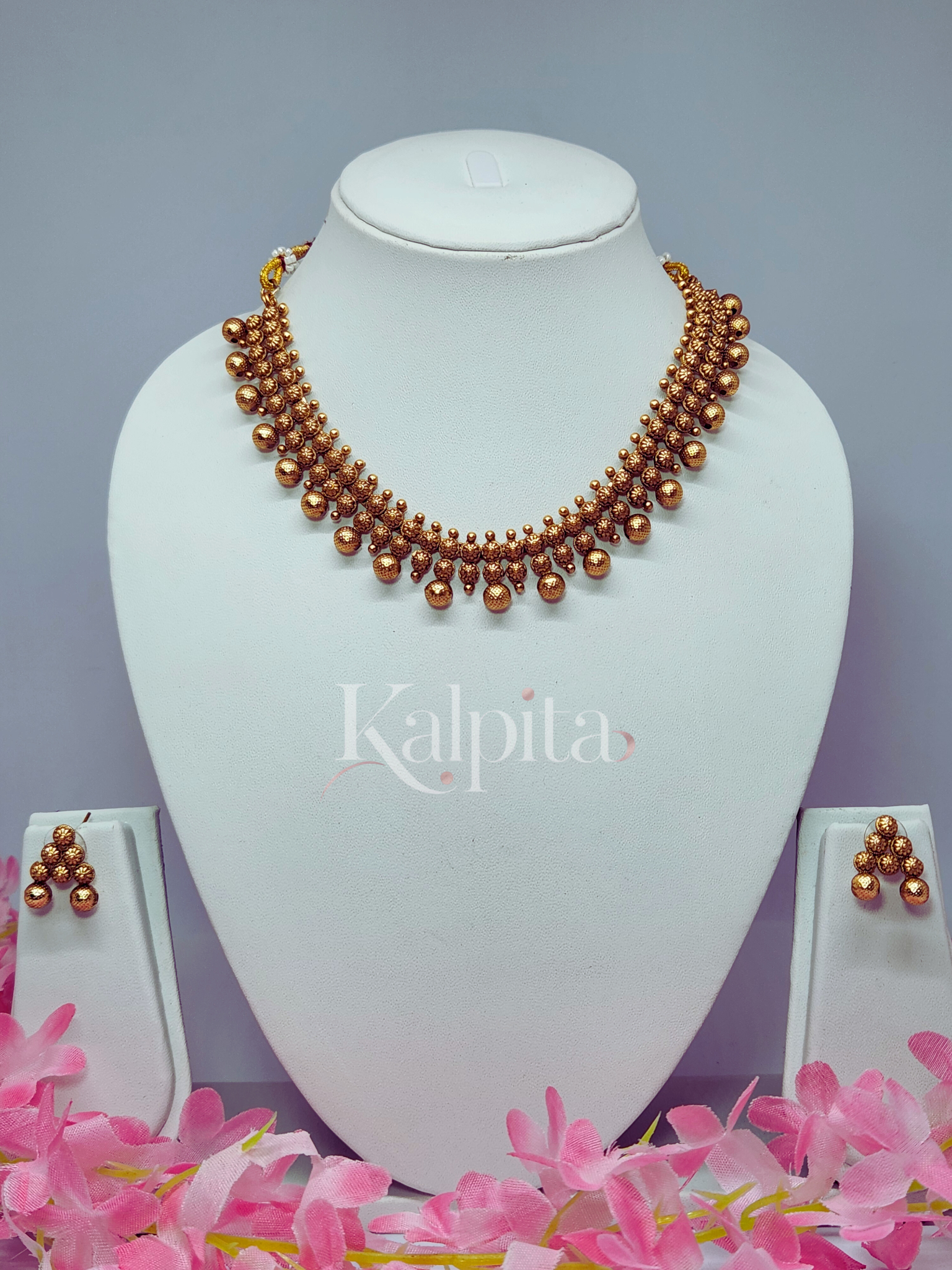 Suvarna Laya Necklace