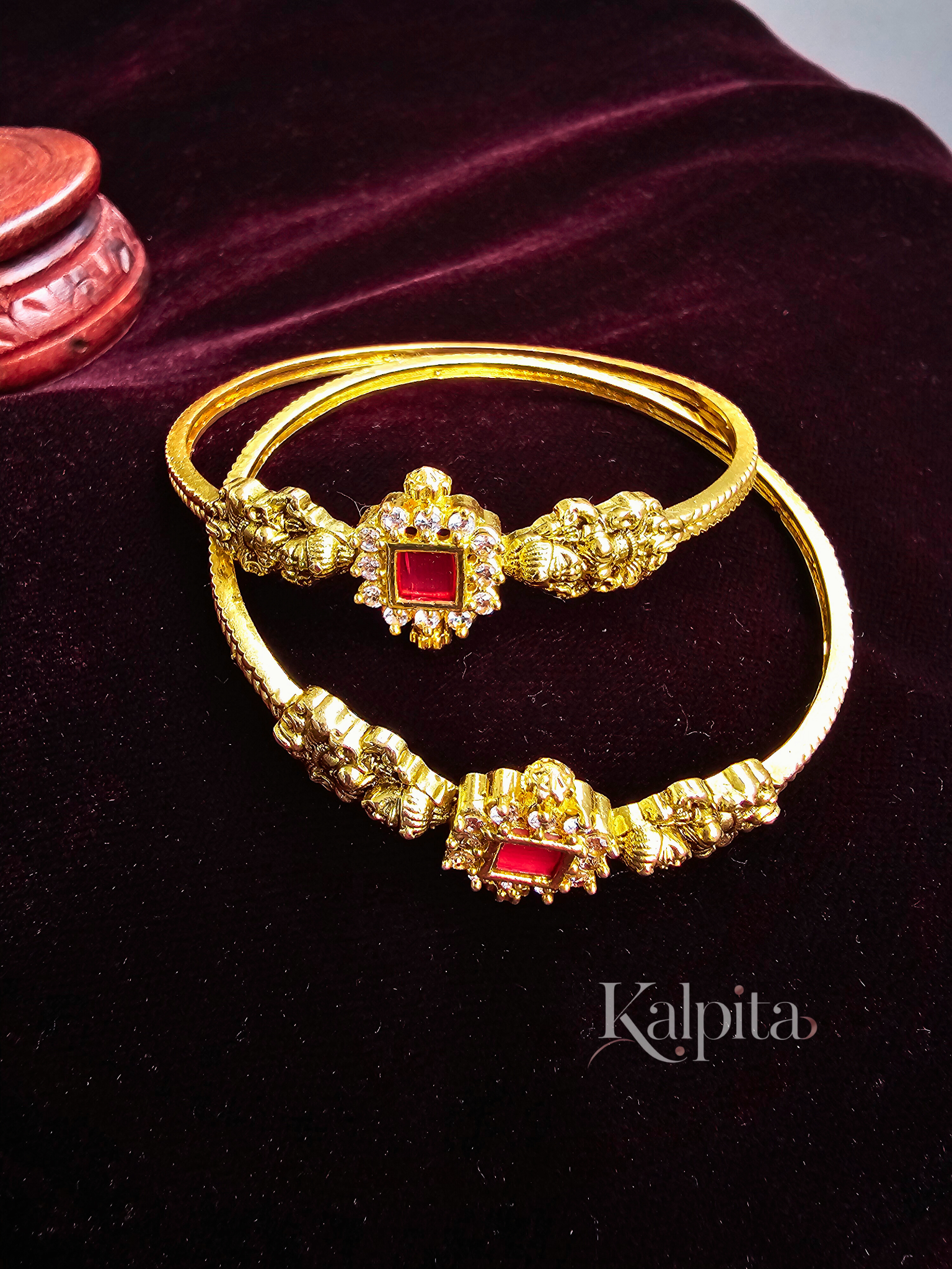 Sriya Bangles